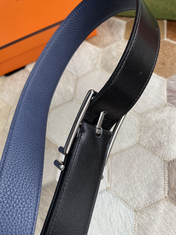 エルメスベルト素材ディテール